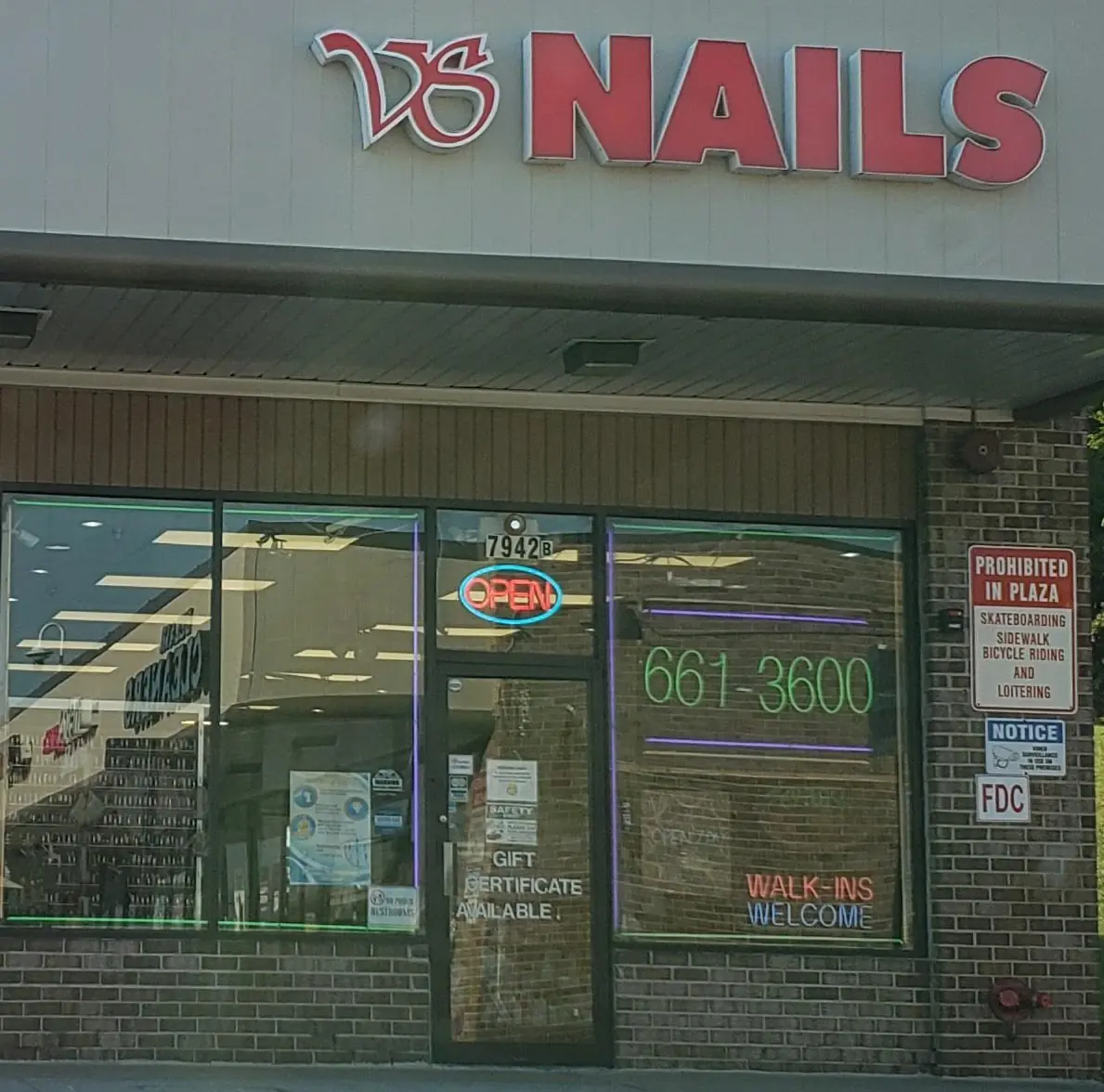 VS Nails photo (photo 1 of 3)