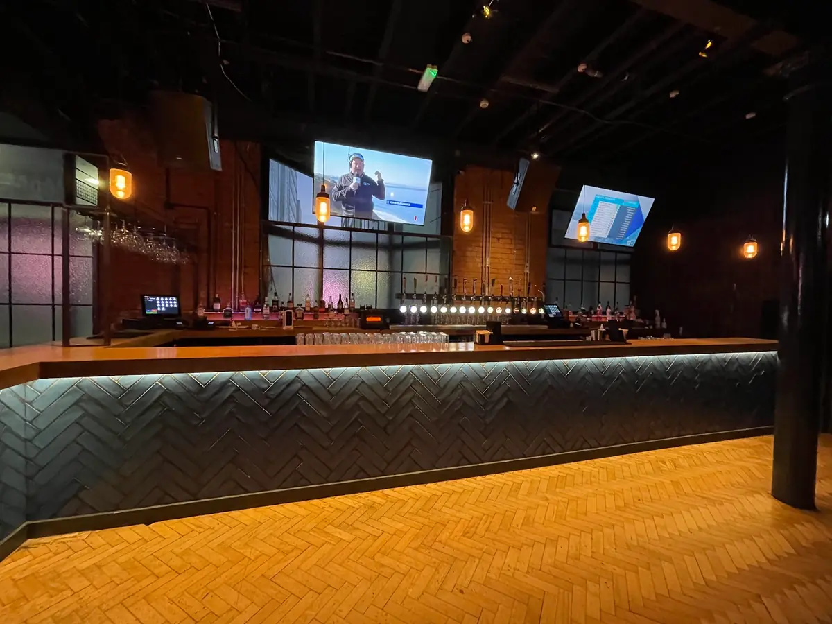 Franklins Sports Bar photo (photo 3 of 3)