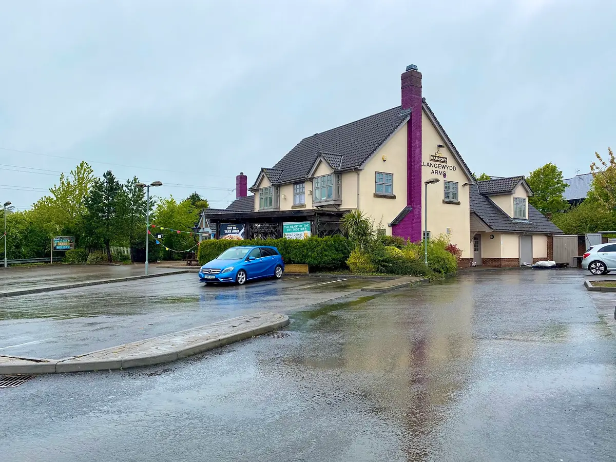 Llangewydd Arms photo (photo 2 of 3)