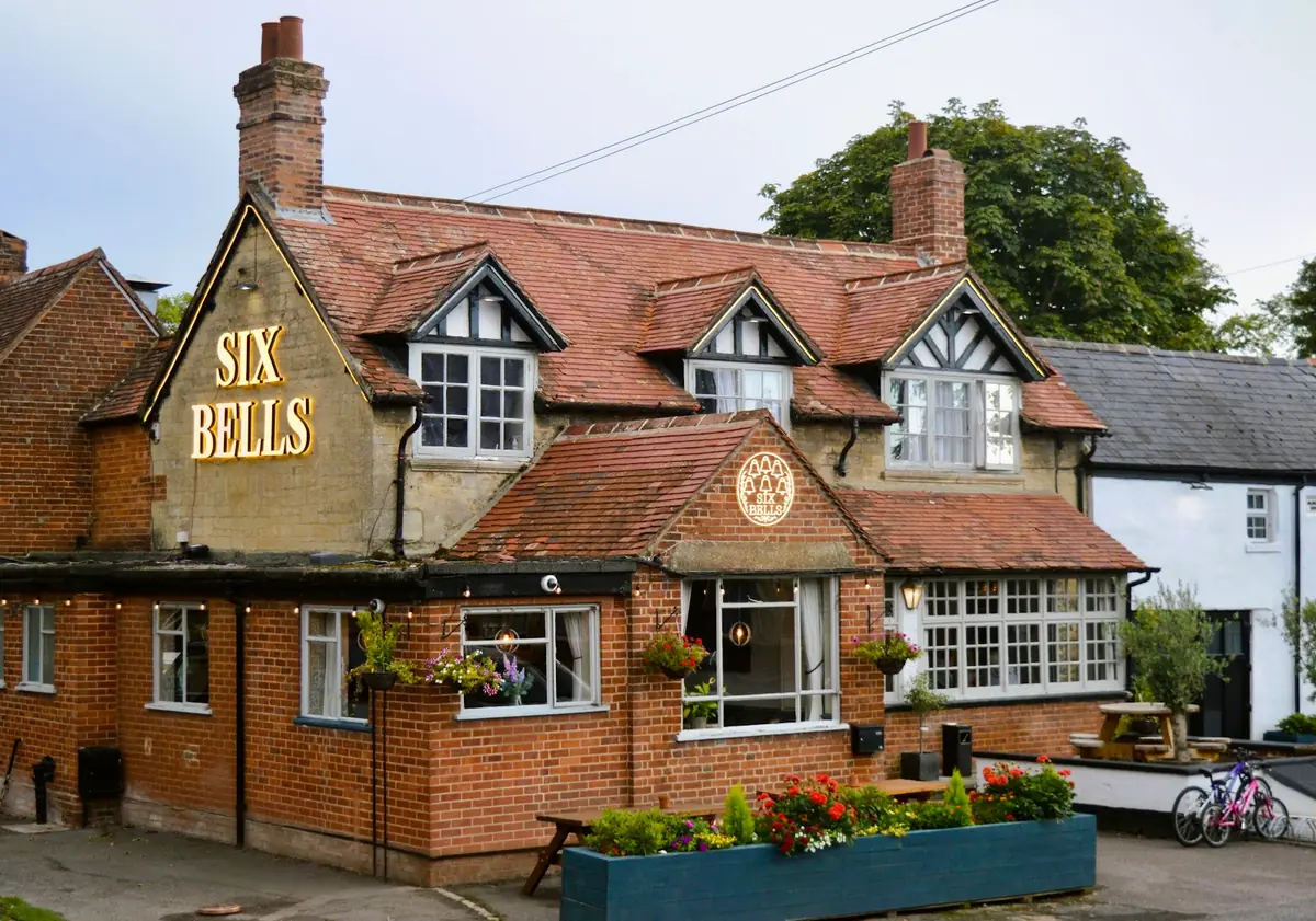 Six Bells photo (photo 3 of 3)