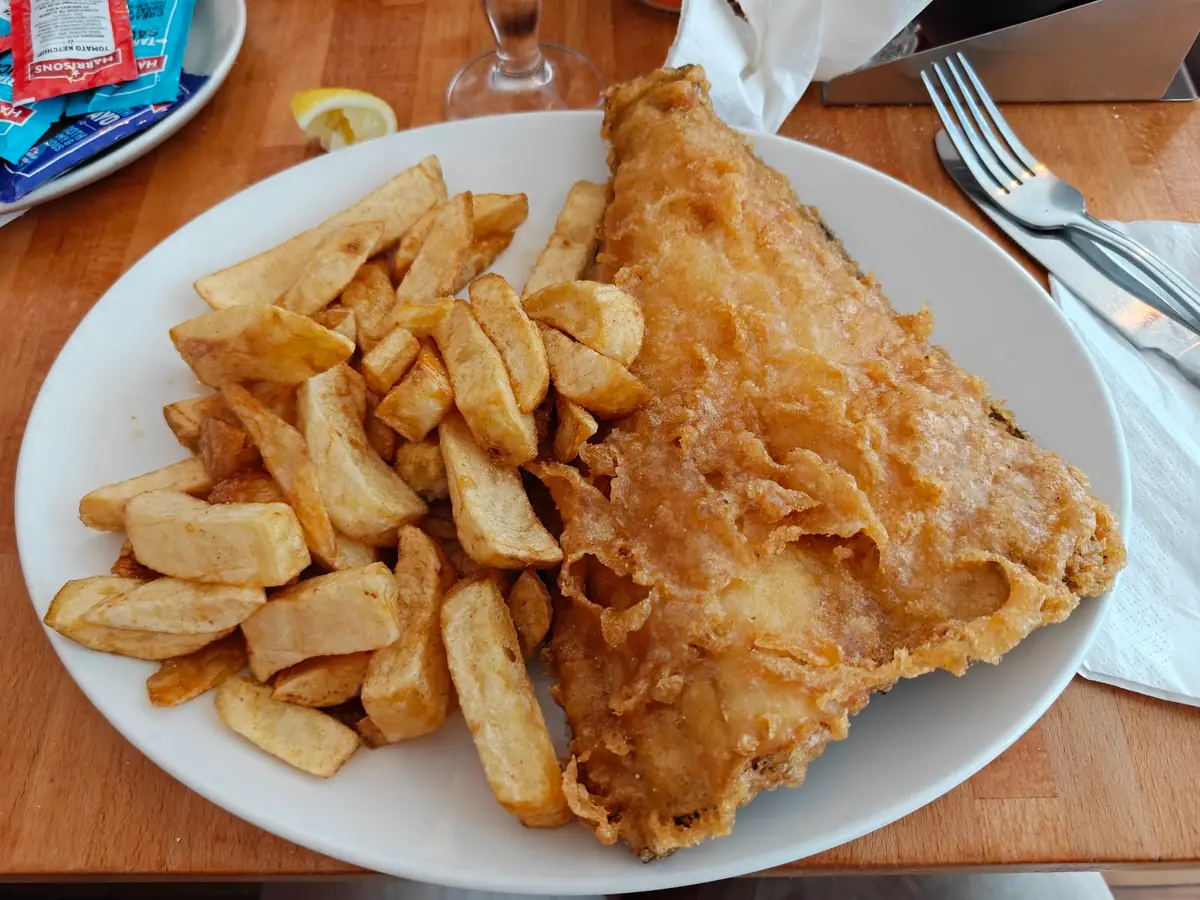 Papa's Fish Restaurant and Takeaway photo (photo 1 of 3)