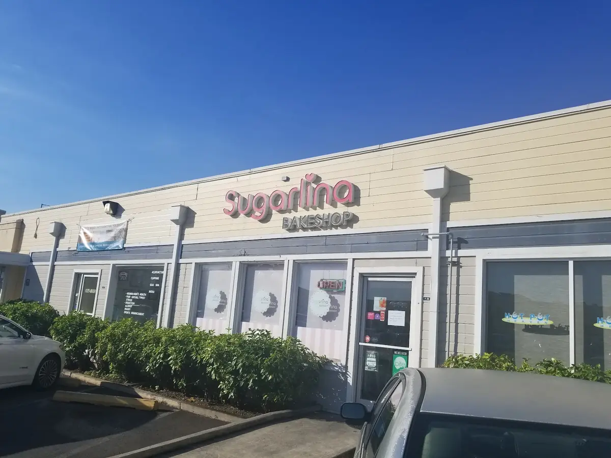 Pearl Kai Shopping Center — Shopping Malls in Aiea