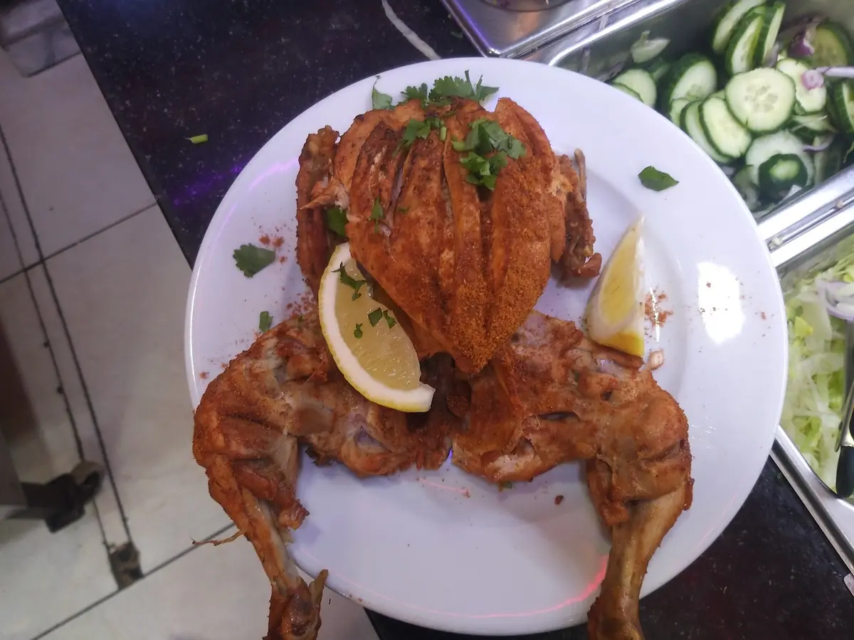 Lahori Nazara photo (photo 2 of 3)