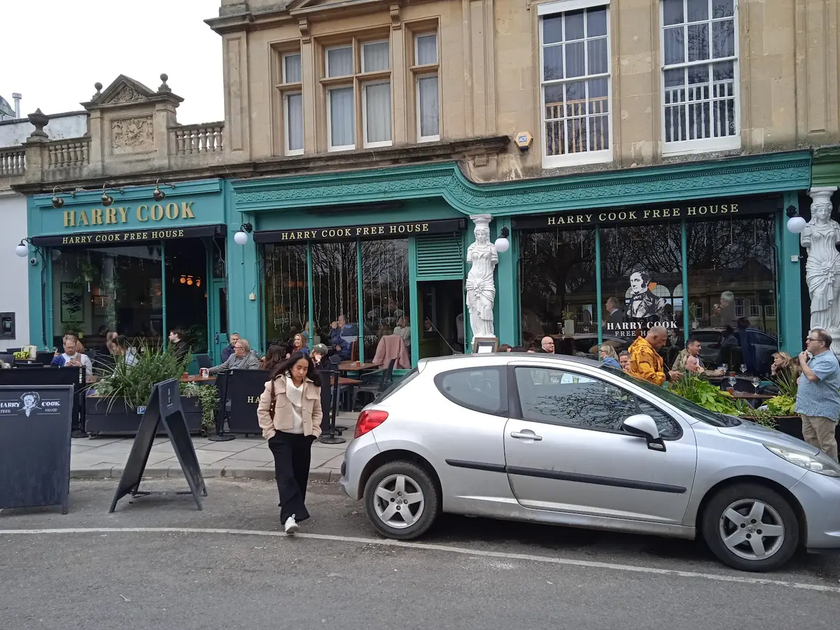 Harry Cook Freehouse photo (photo 3 of 3)