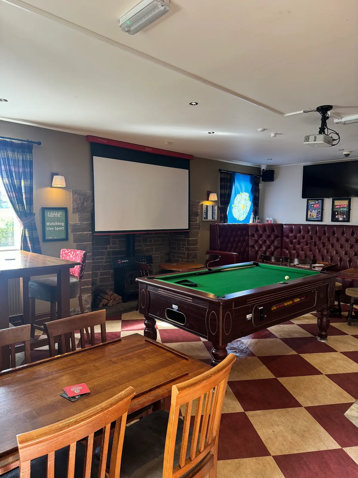 The Fox & Hounds photo (photo 3 of 3)