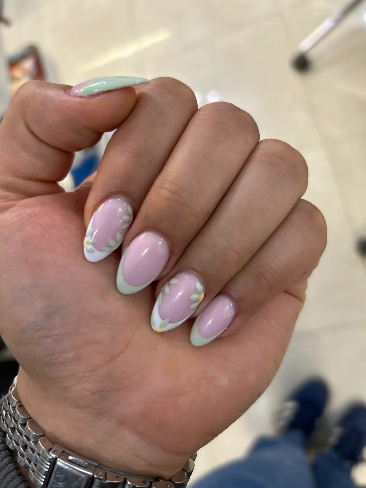 J & V Nails photo (photo 1 of 3)
