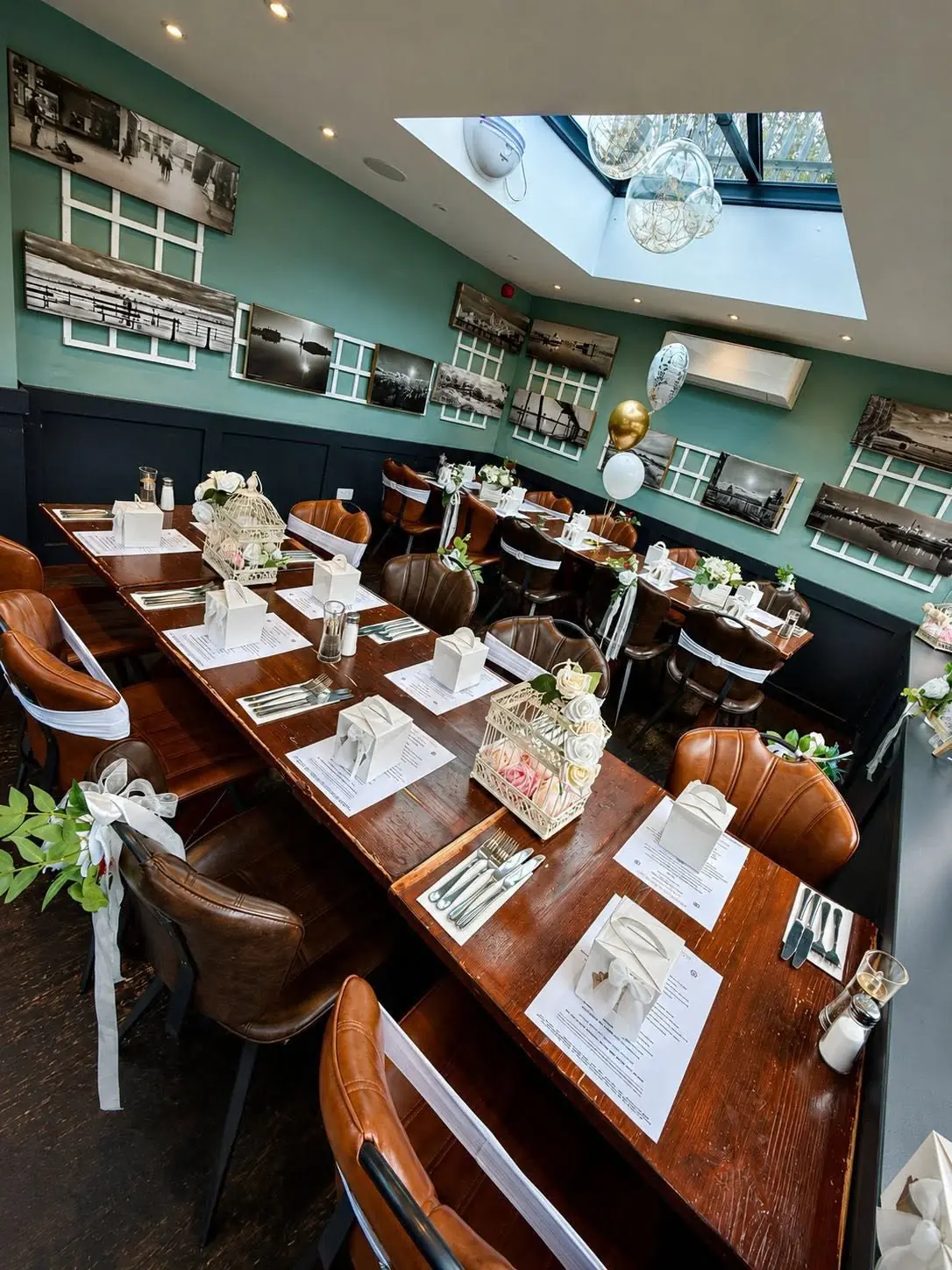 The Refreshment Rooms photo (photo 1 of 3)