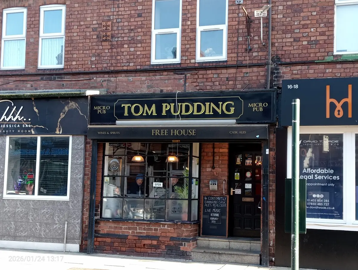 Tom Pudding photo (photo 2 of 3)