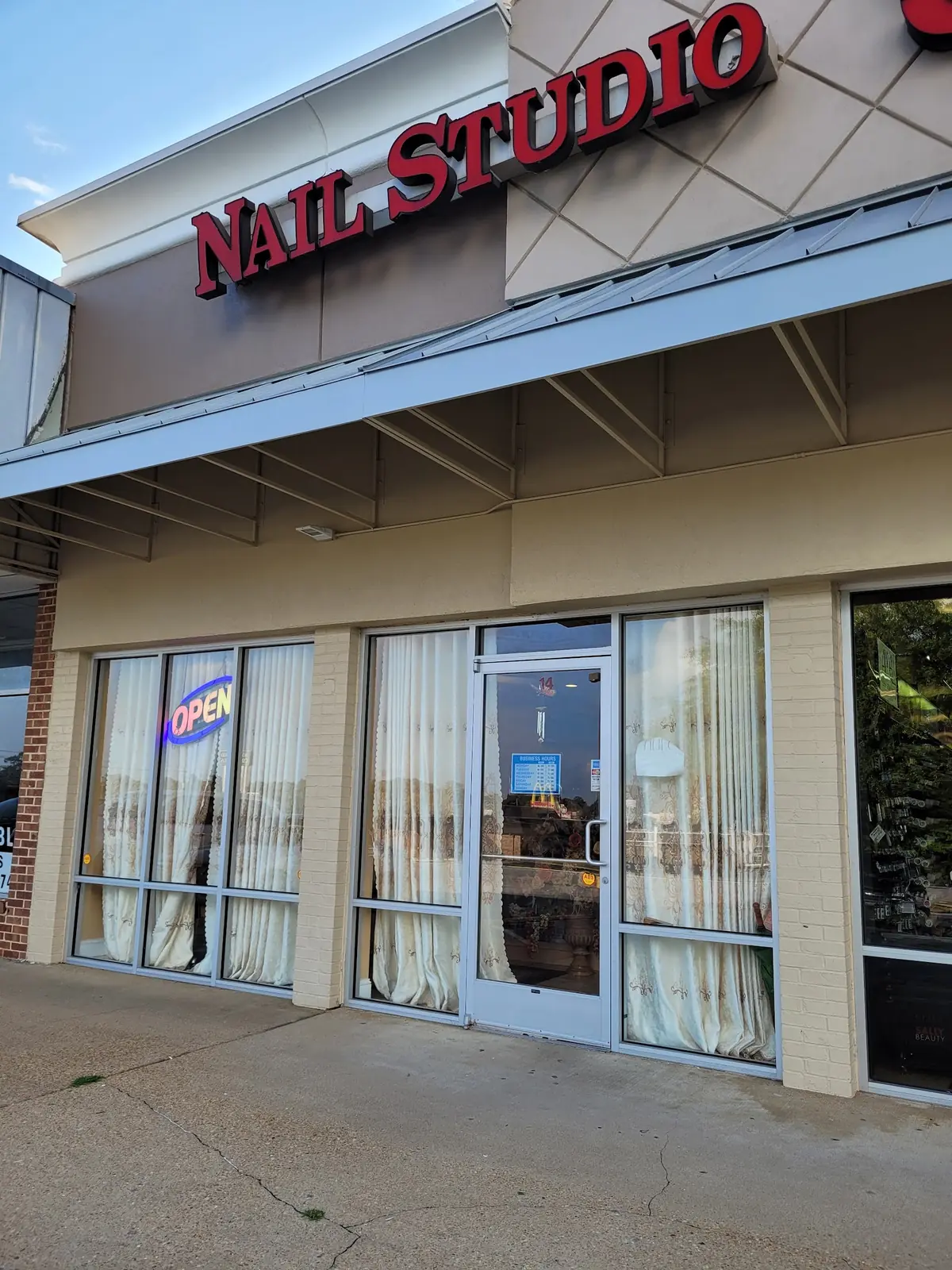 Nails Studio photo (photo 3 of 3)