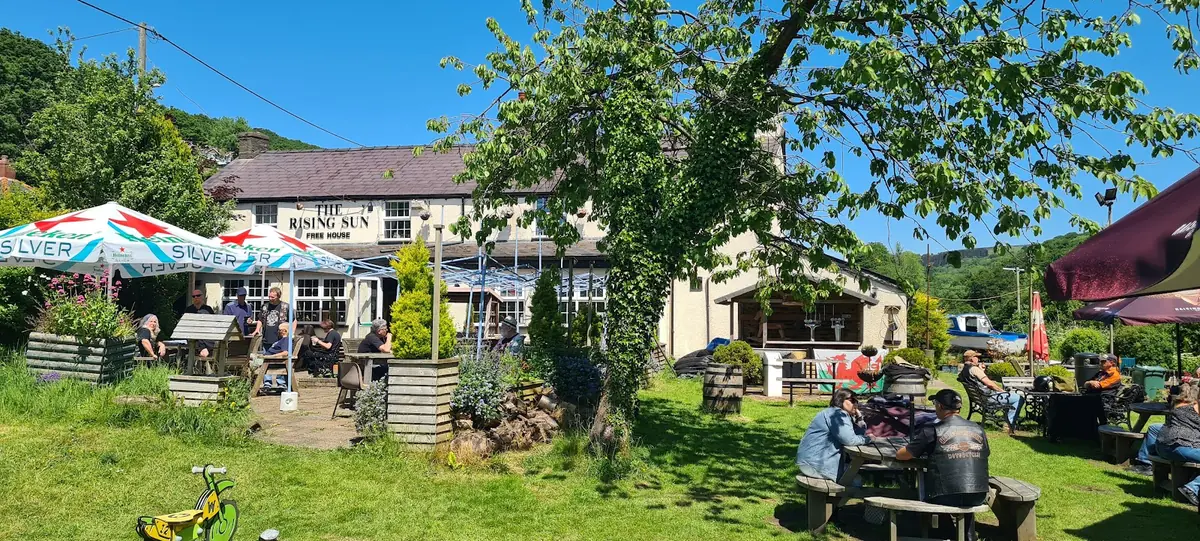 The Rising Sun Inn photo (photo 2 of 3)