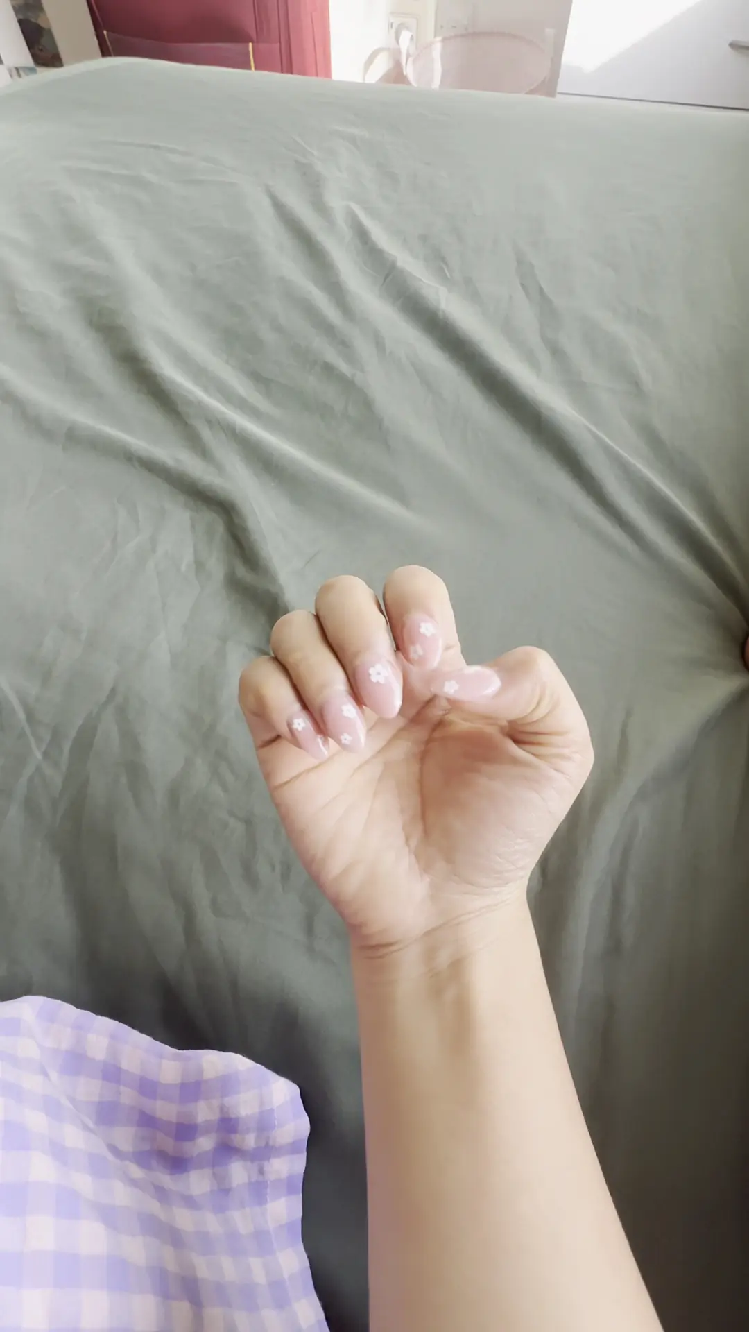 Ly Nails photo (photo 1 of 3)