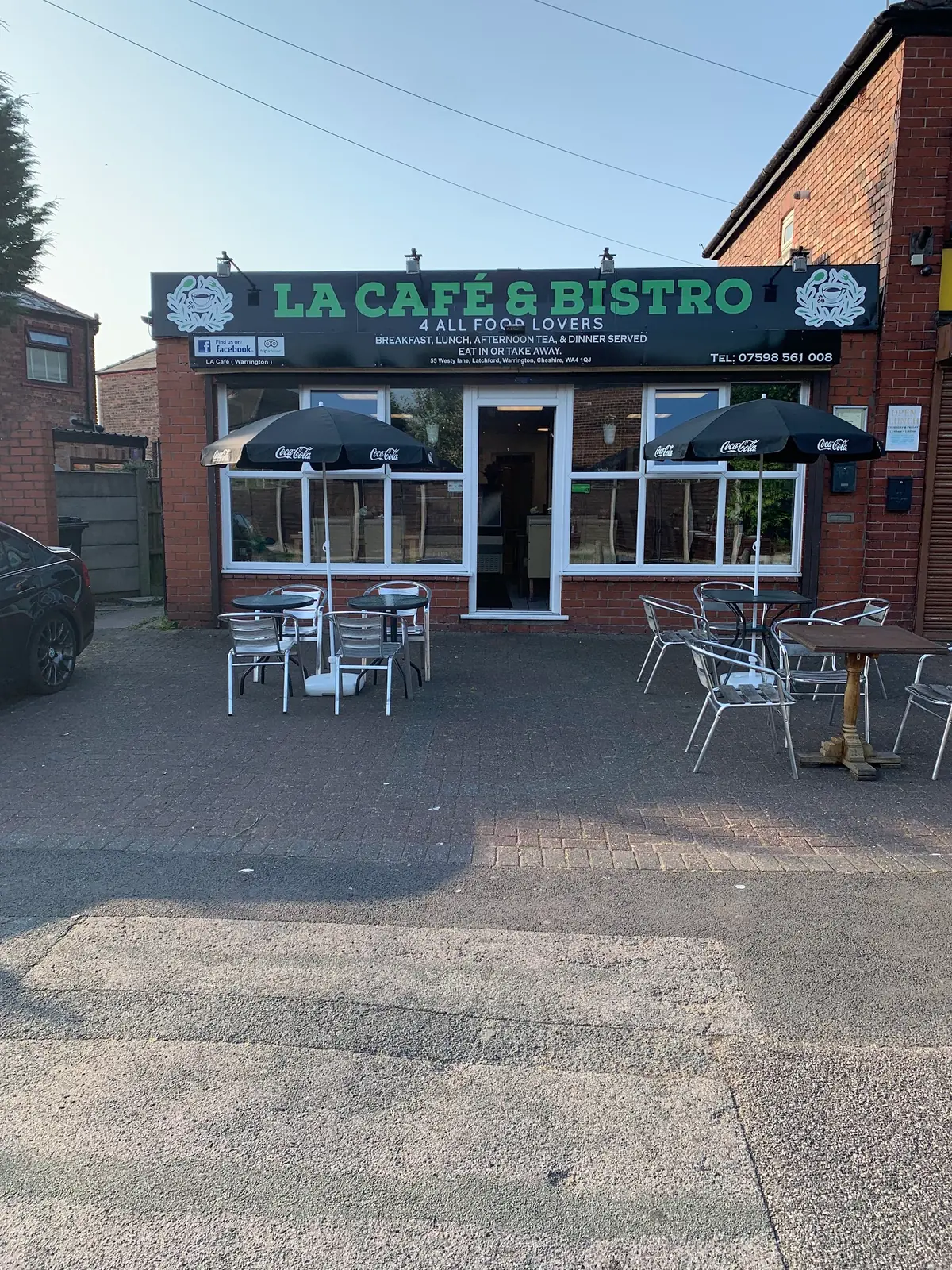 LA Cafe & Bistro photo (photo 2 of 3)