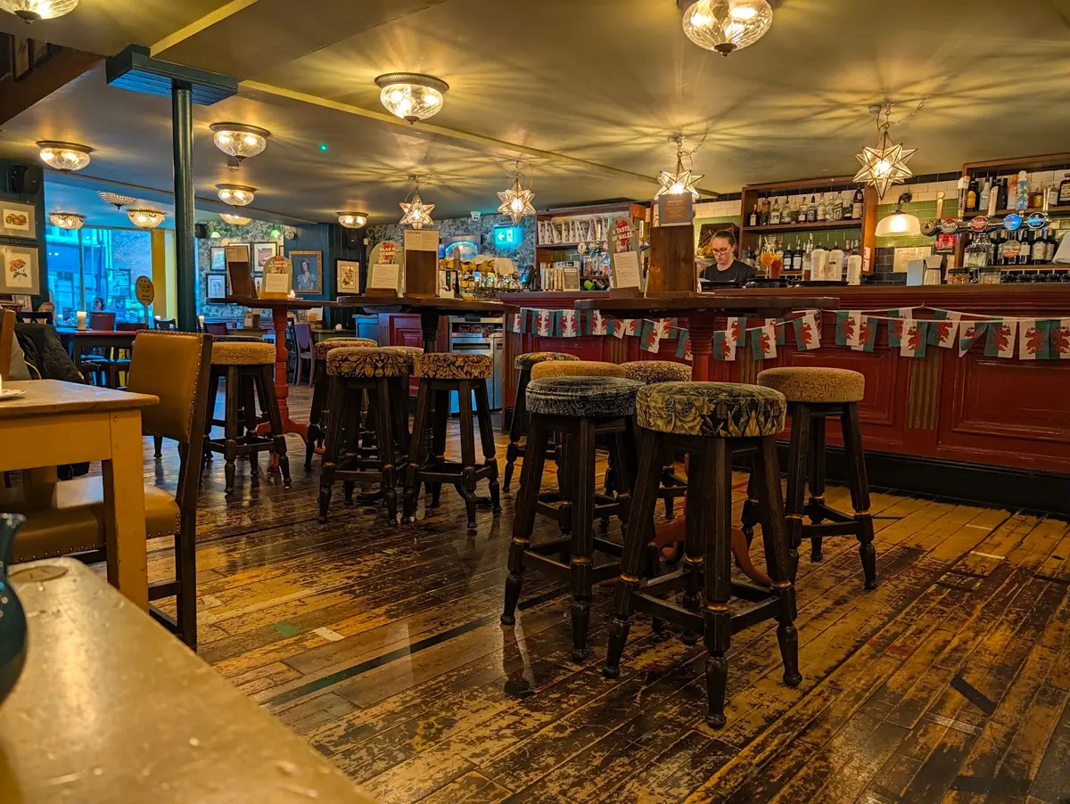 Portico Lounge — Restaurants in Abergavenny