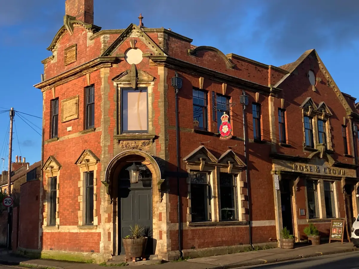 Rose & Crown photo (photo 3 of 3)
