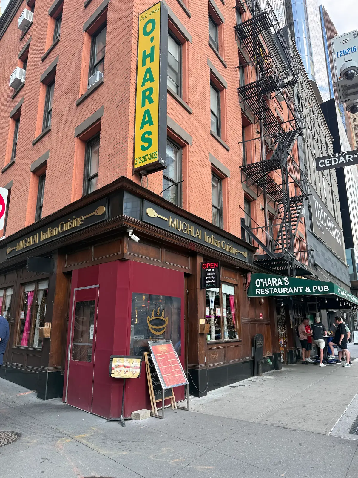 Inside O'Hara's Restaurant and Pub, New York