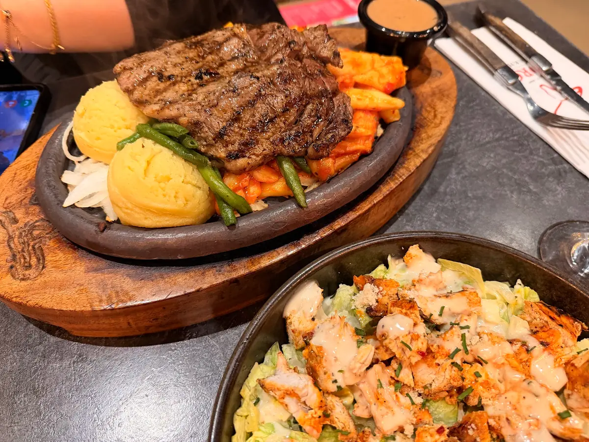 Toro's Steakhouse photo (photo 3 of 3)