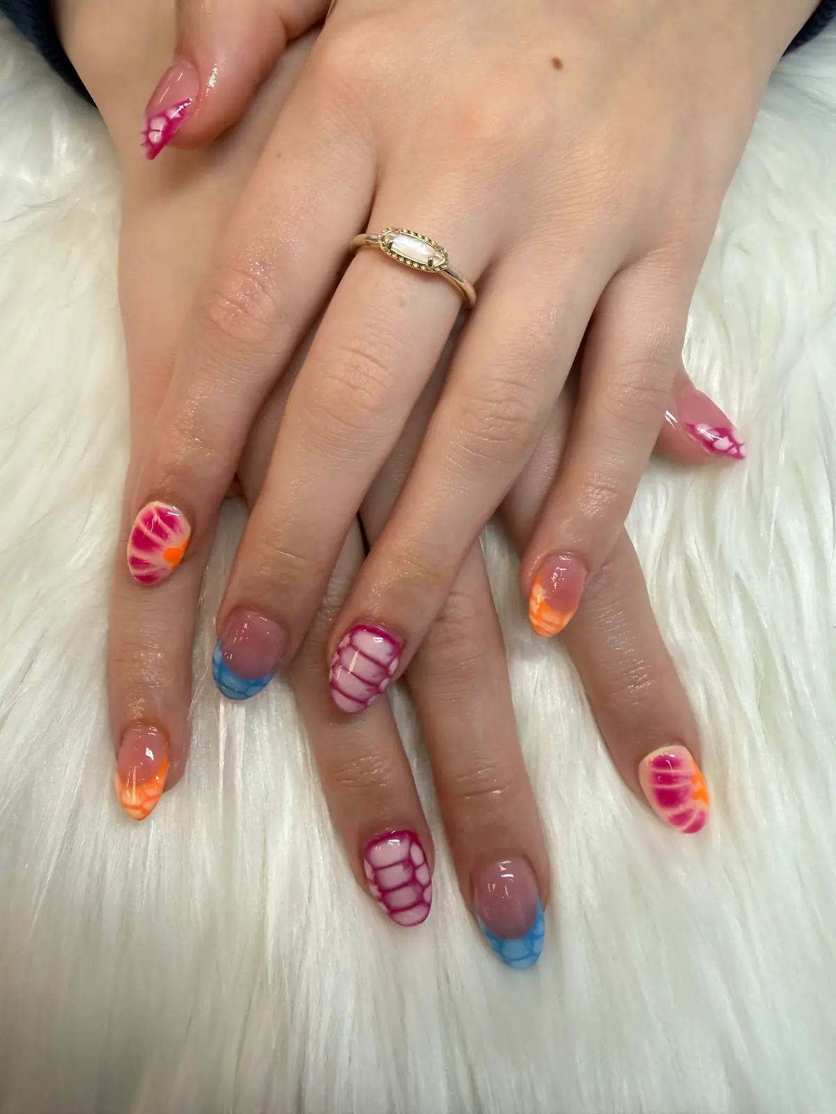 Ionia Nails & Spa photo (photo 3 of 3)