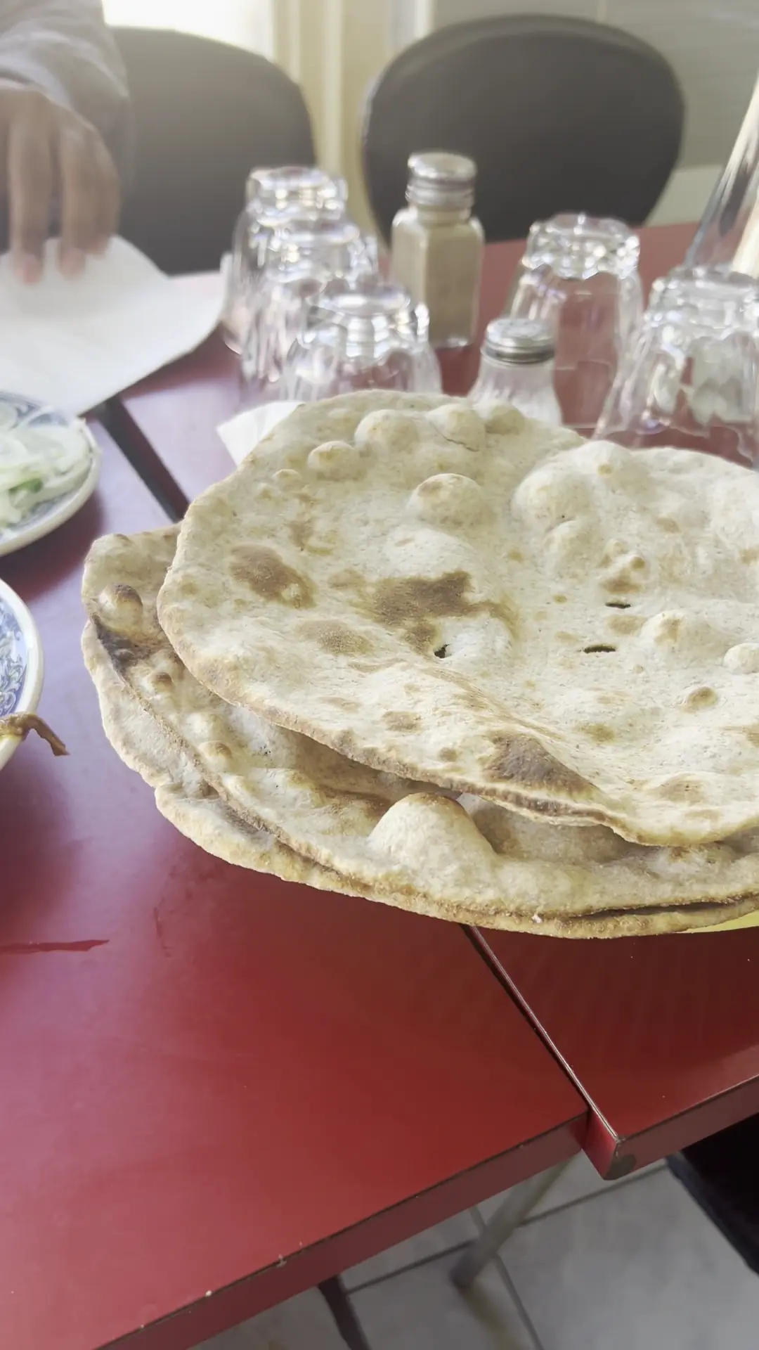 Rahat Restaurant photo (photo 1 of 3)