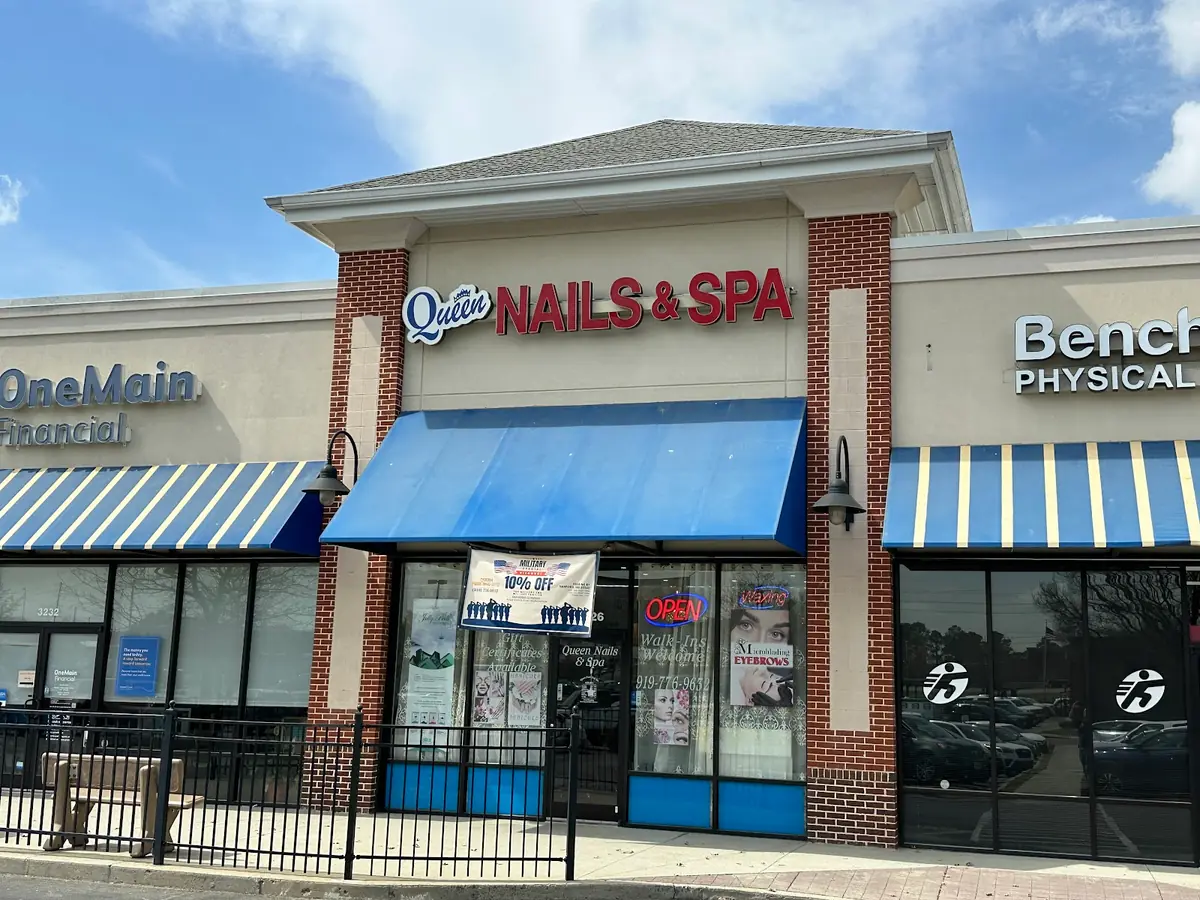 Queen Nail and Spa photo (photo 3 of 3)