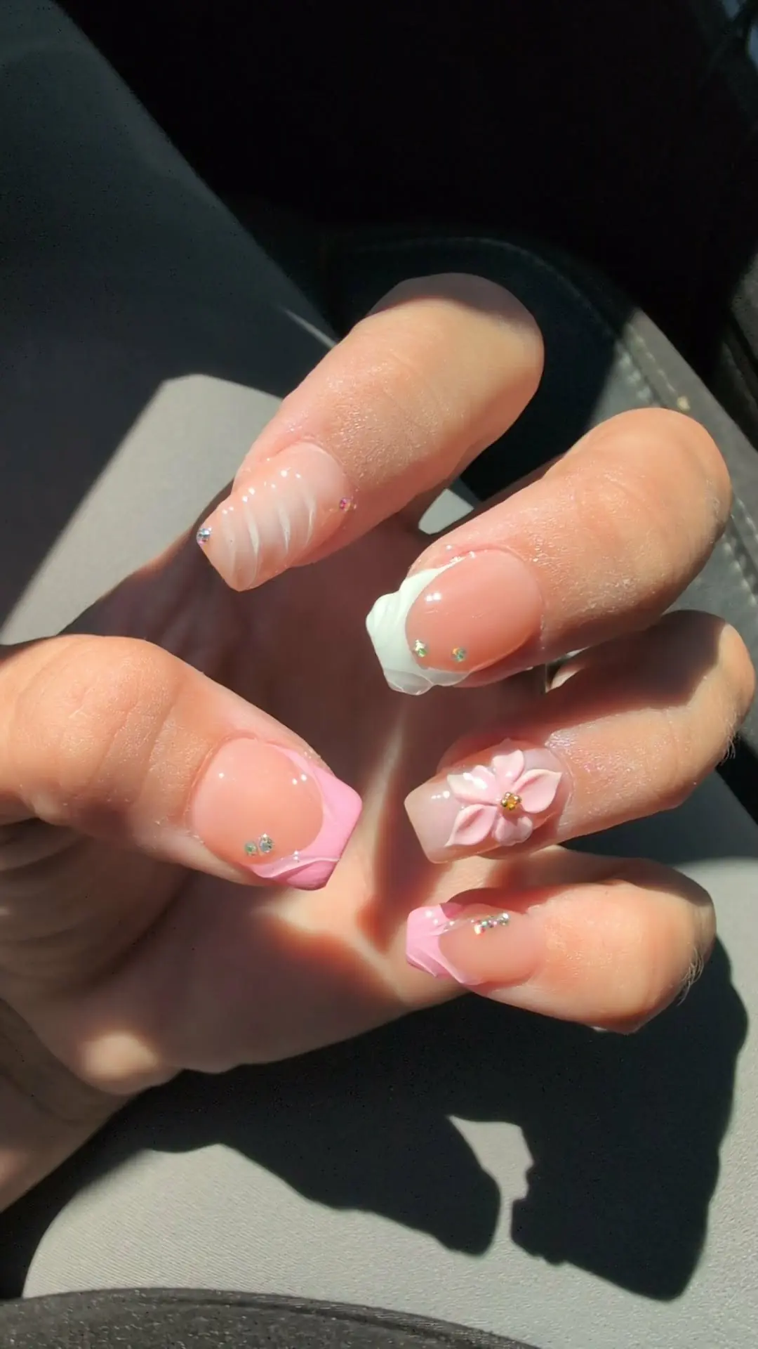 Queen Nail and Spa photo (photo 1 of 3)