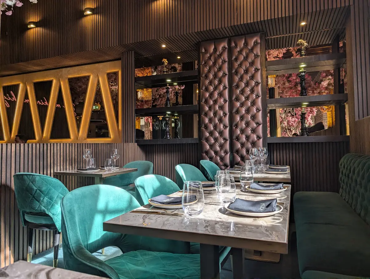 COCO Canary Wharf - Restaurant & Lounge