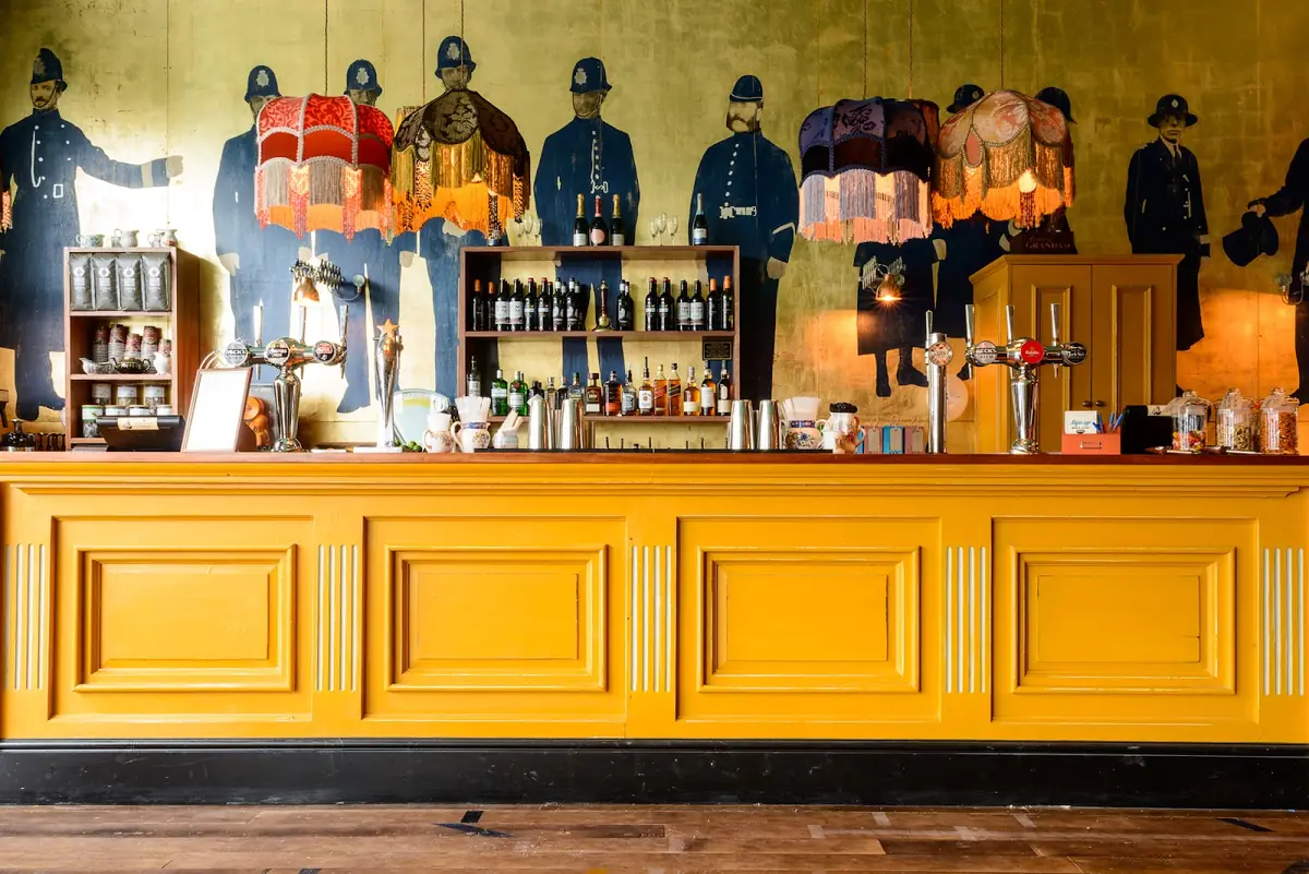 Molino Lounge photo (photo 1 of 3)