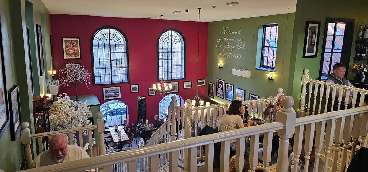 Cosa Nostra — Italian restaurants in Whitby