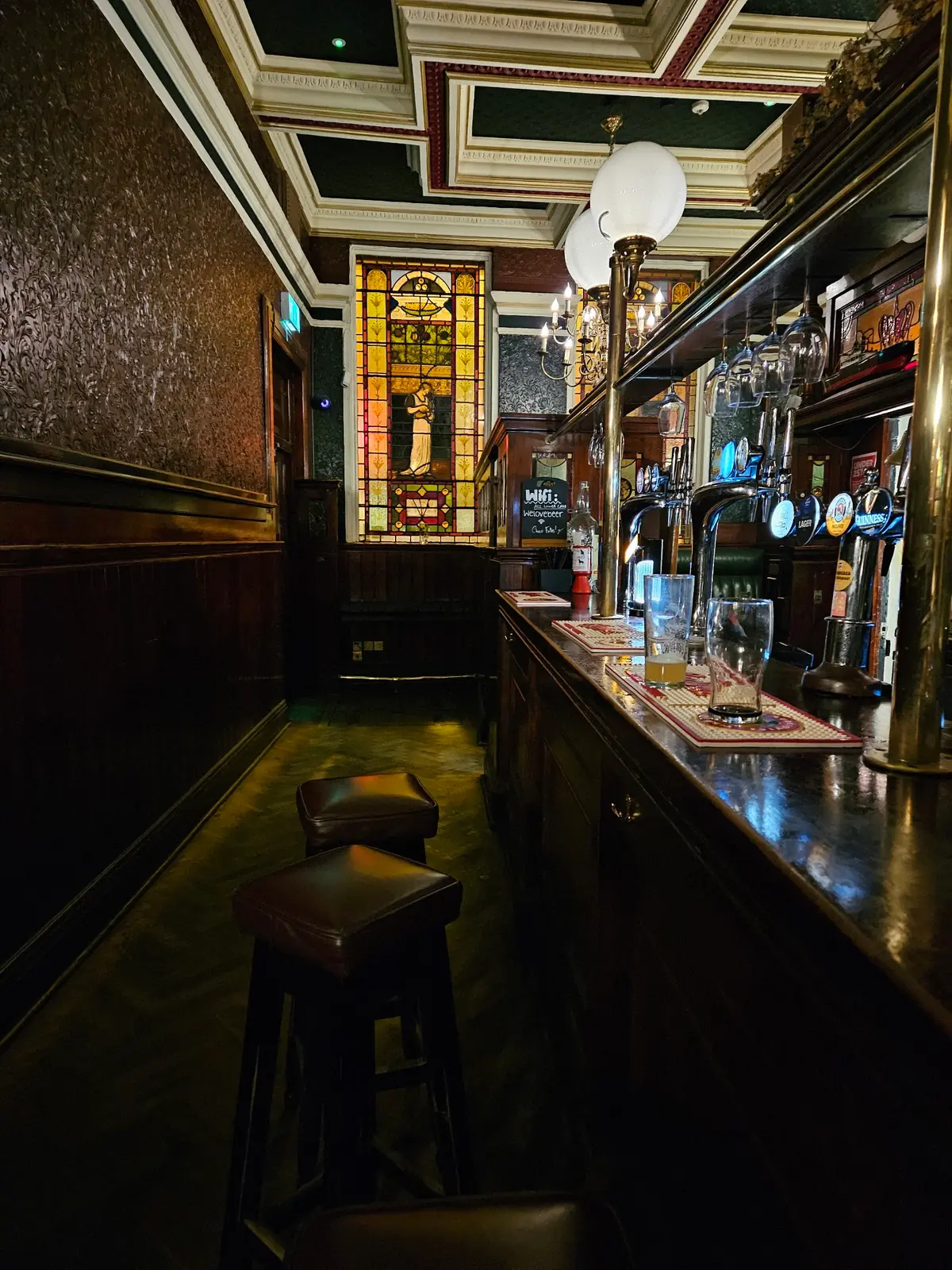 Crown Posada photo (photo 2 of 3)