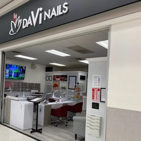 DaVi Nails Northern & 59th Ave photo (photo 1 of 3)