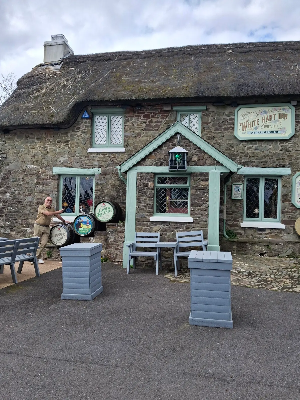 White Hart Inn Llanddarog photo (photo 3 of 3)
