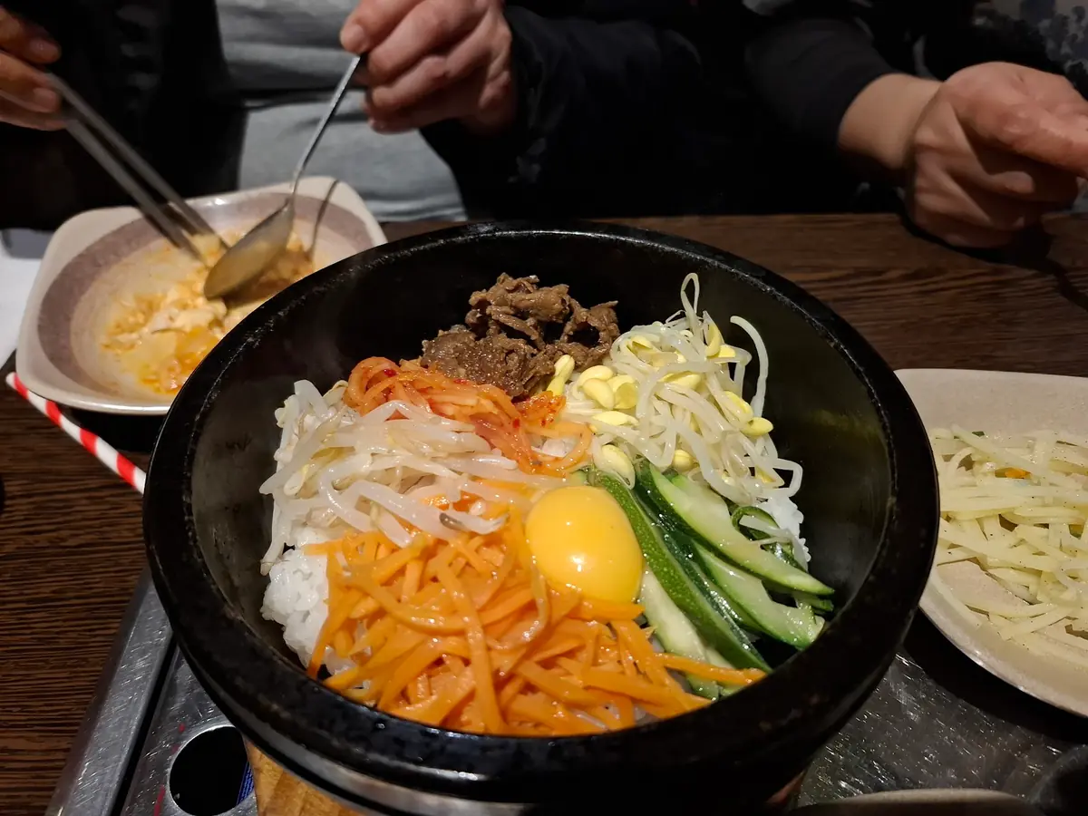 Yami Restaurant photo (photo 2 of 3)
