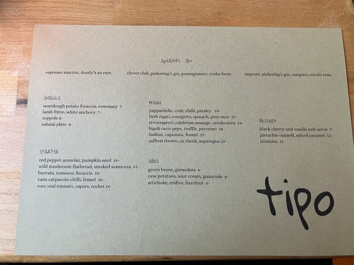 tipo photo (photo 1 of 3)