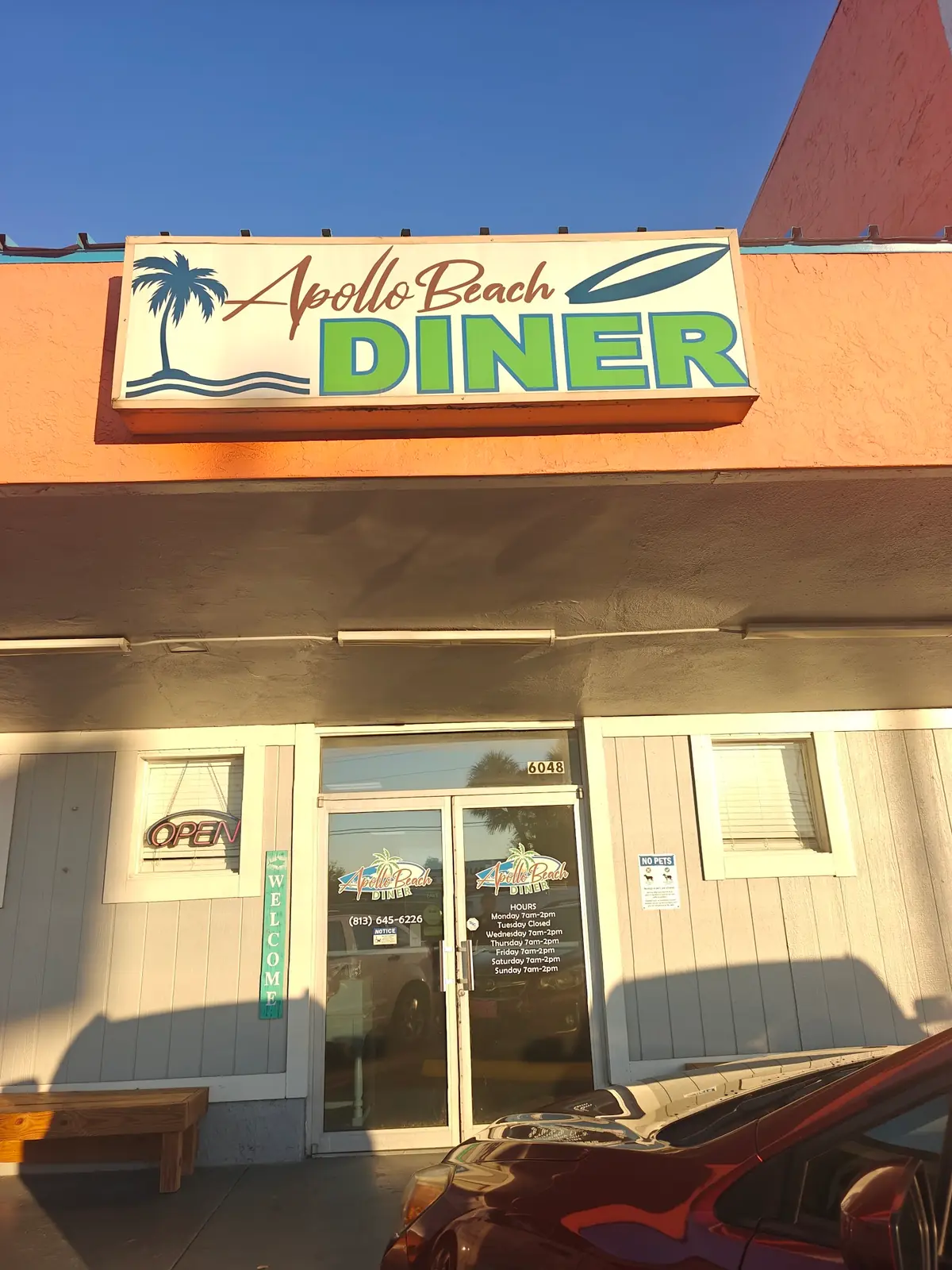 Apollo Beach Diner — Restaurants in Apollo Beach