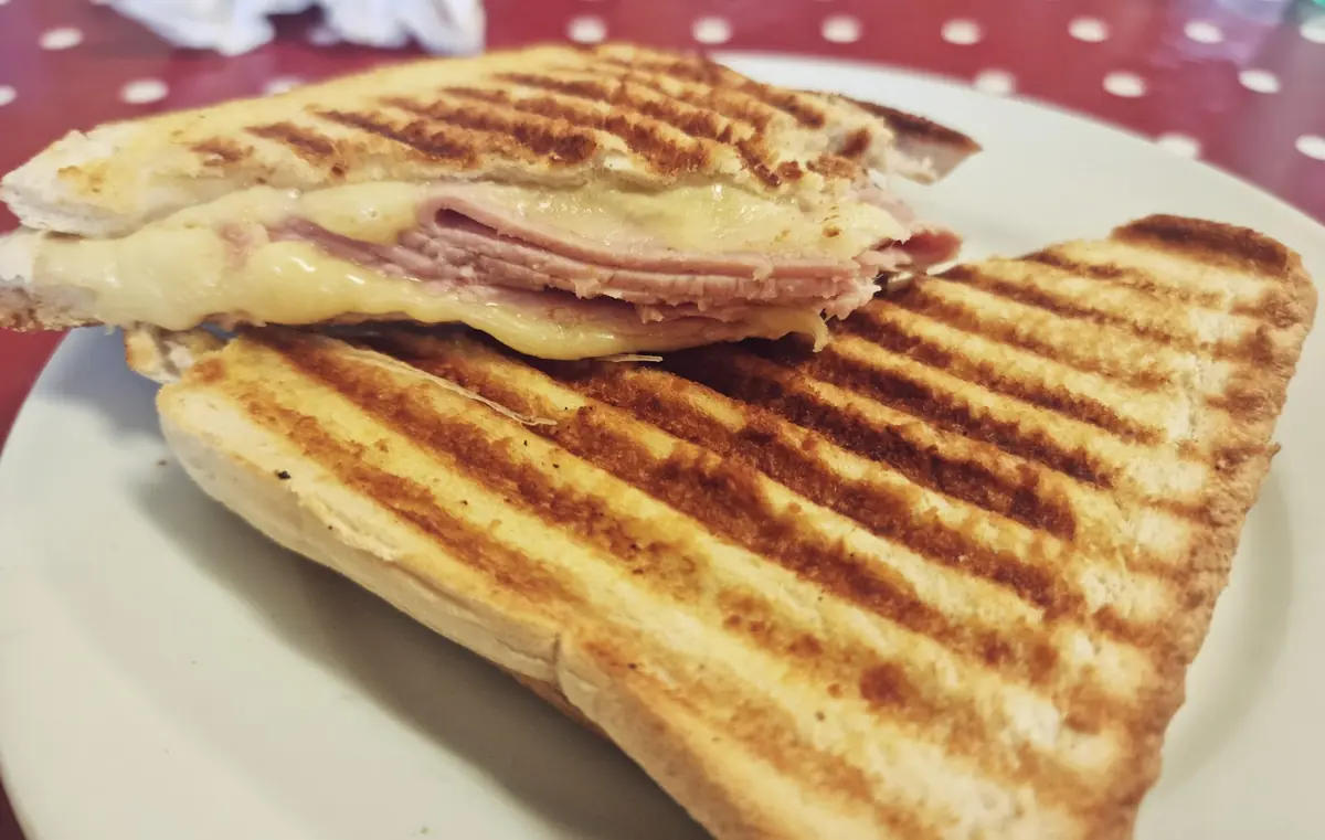 Whistle Stop Cafe — Cafes in Abergavenny