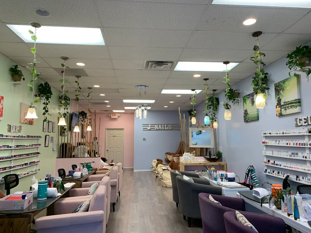 J Nails & Spa photo (photo 3 of 3)