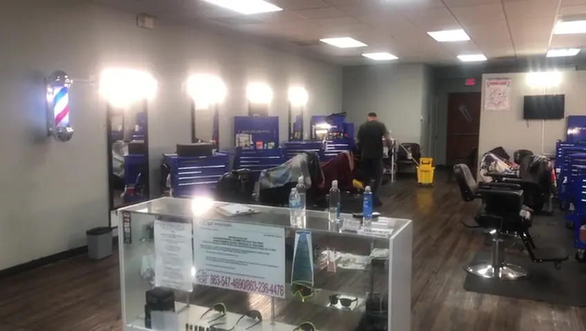 Brothers Barber Shop photo (photo 2 of 3)
