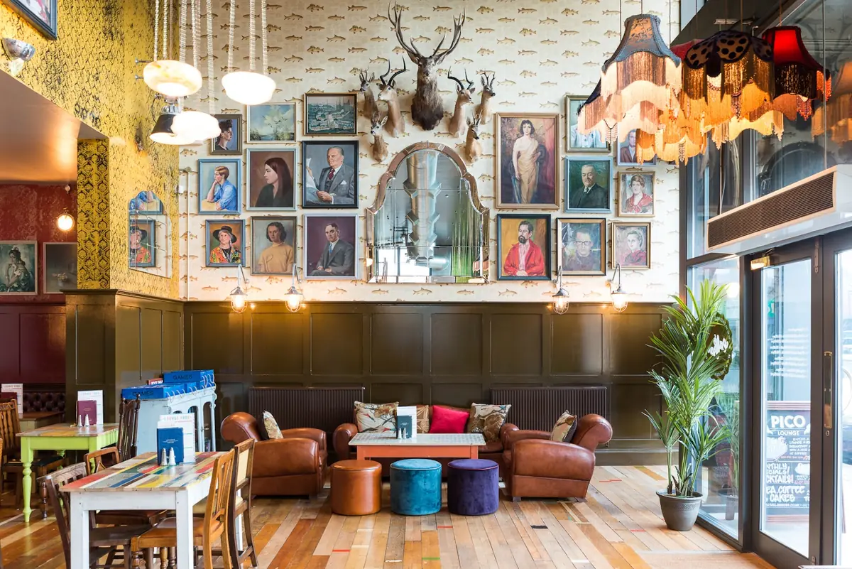 Pico Lounge — Restaurants in Glossop