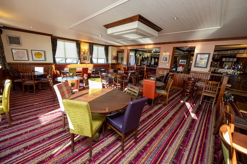 Pine Tree Farm - Dining & Carvery