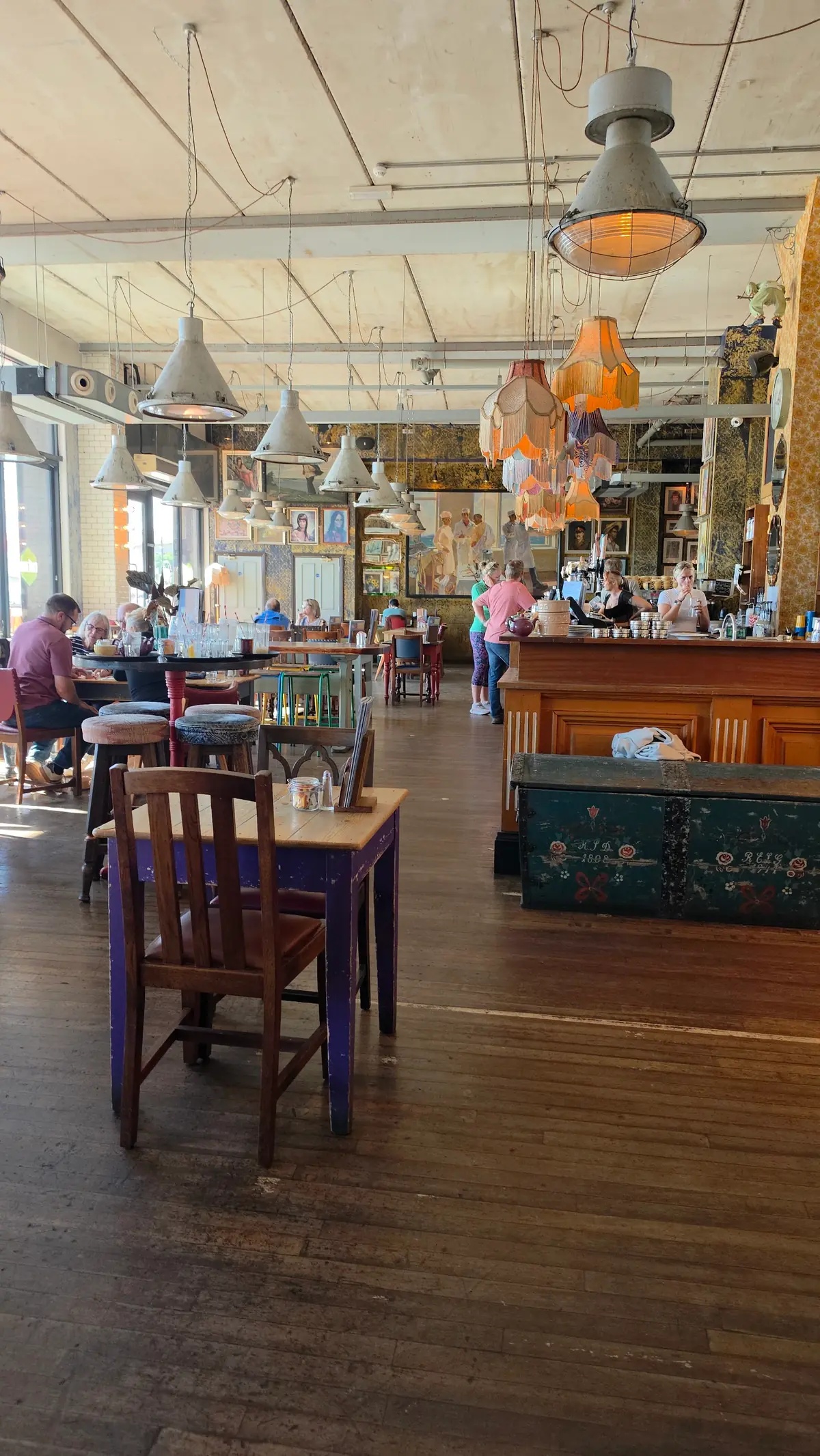 Visto Lounge — Restaurants in Torquay