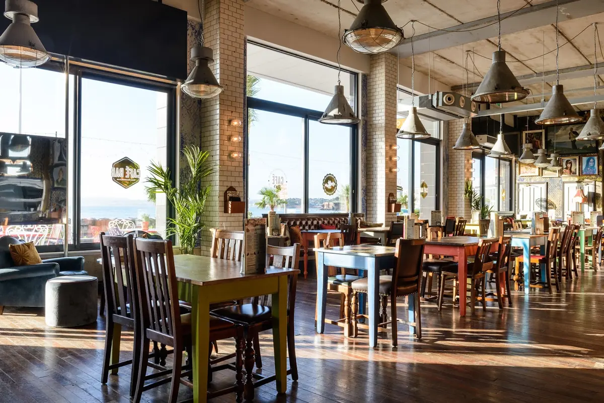 Visto Lounge photo (photo 1 of 3)