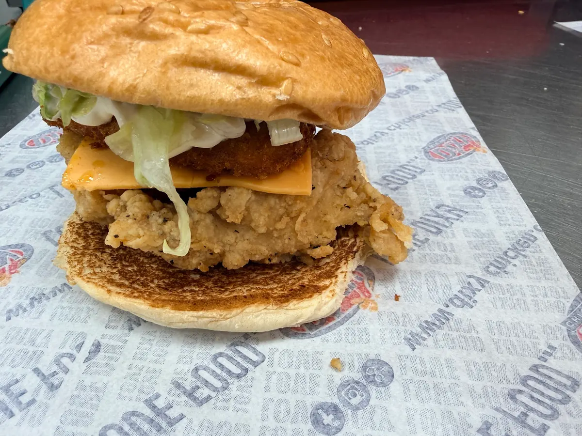 Dixy Chicken Dudley — Restaurants in Dudley