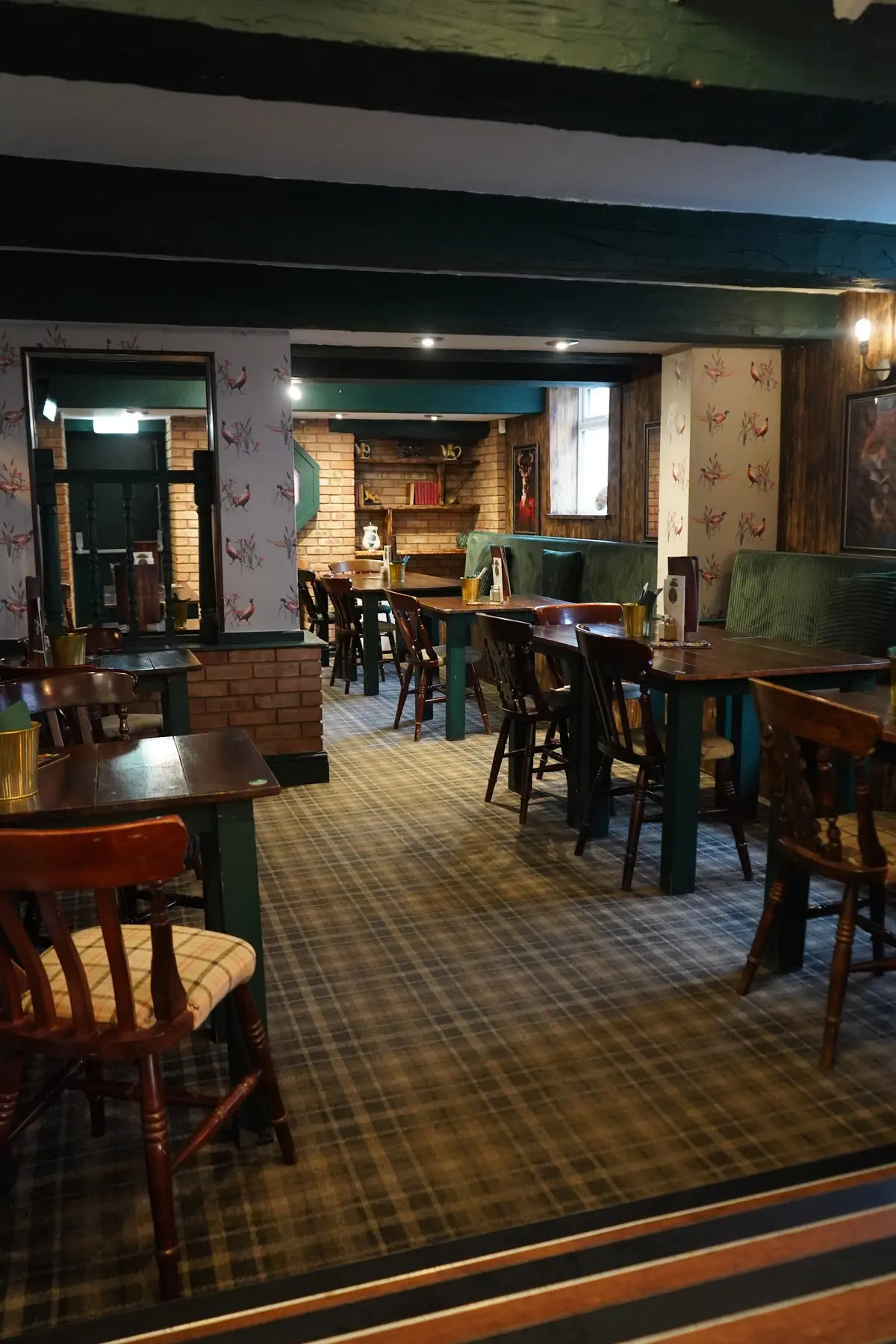 The New Wellington — Restaurants in Brierley Hill