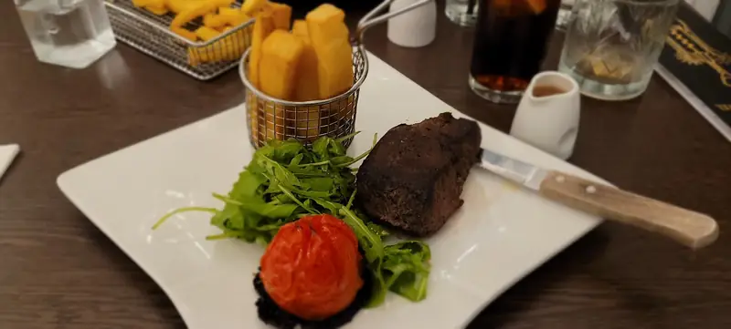 Maze Restaurant photo (photo 2 of 3)