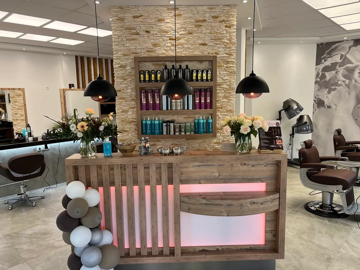 Starfriseur Voerde photo (photo 2 of 3)