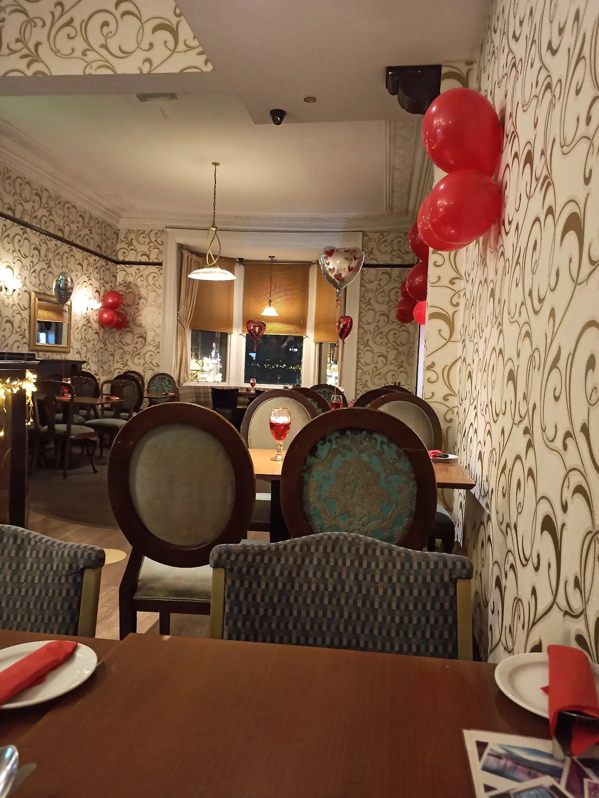 Tayview Hotel & Indian Restaurant