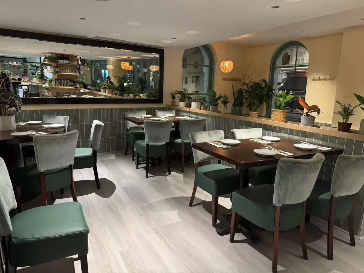 Tofu Vegan Gloucester Road — Chinese restaurants in London