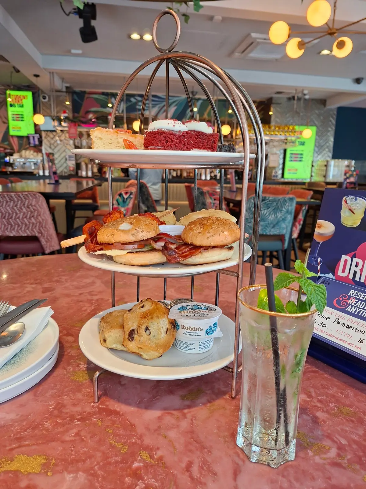 Slug & Lettuce - Liverpool photo (photo 3 of 3)