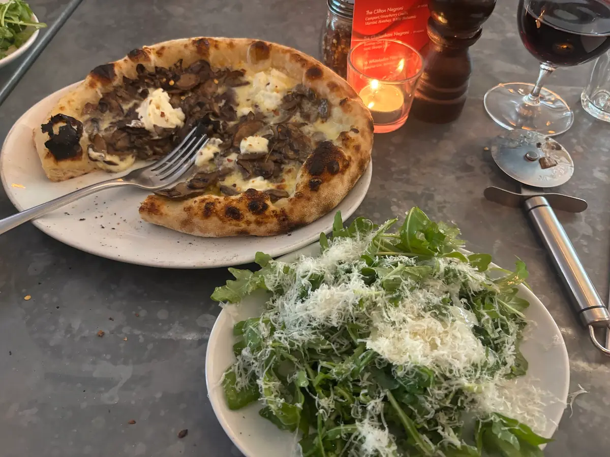 Bosco Pizzeria photo (photo 3 of 3)