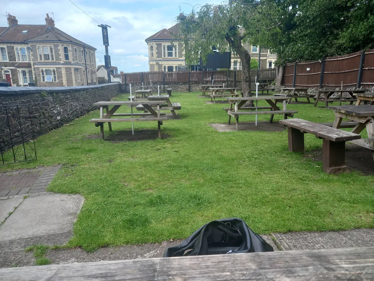 Crown Inn photo (photo 3 of 3)