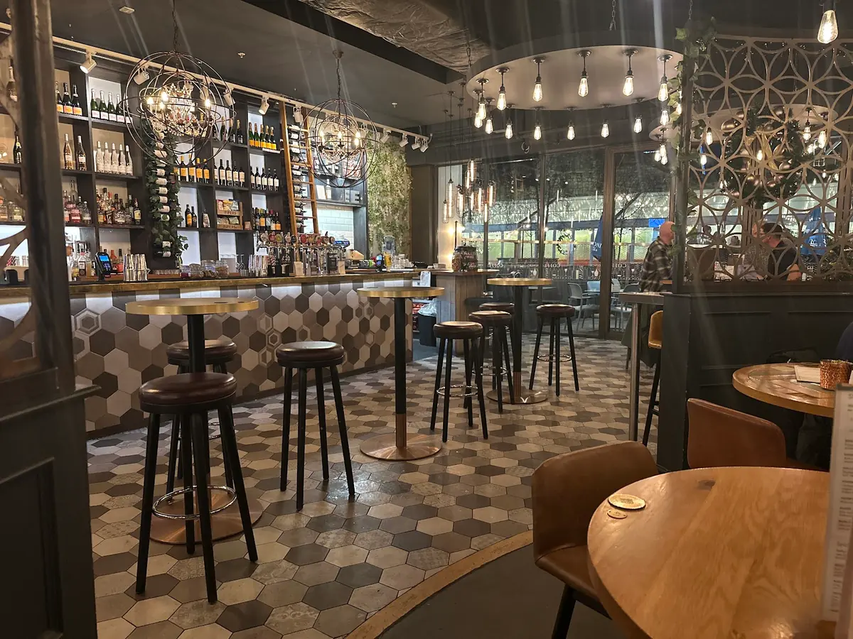 All Bar One Southampton photo (photo 2 of 3)